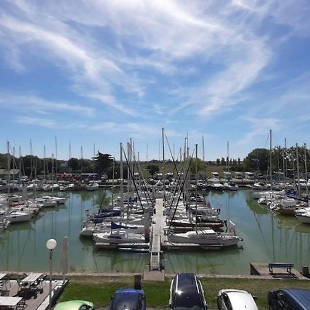 La Maison Du Port Mortagne-sur-Gironde 外观 照片