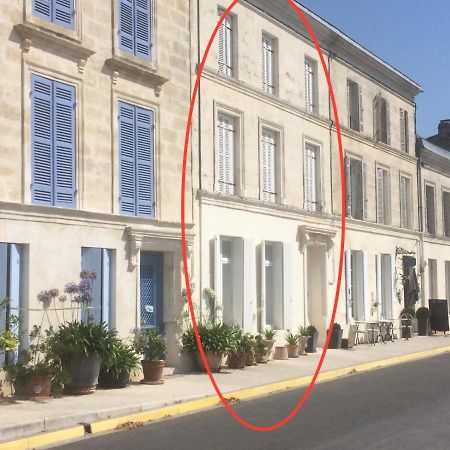 La Maison Du Port Mortagne-sur-Gironde 外观 照片
