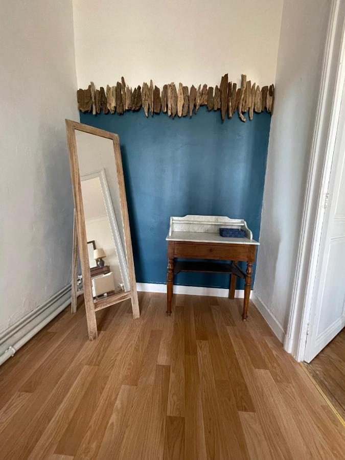 La Maison Du Port Mortagne-sur-Gironde 外观 照片
